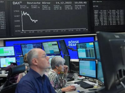 Treasury Yields Surge Past Key Levels